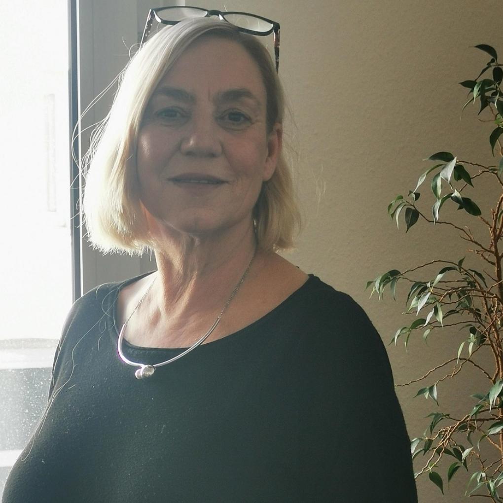 Monika  Deuster Kühl